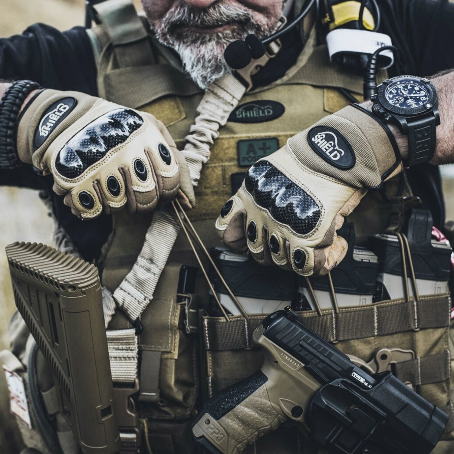 Militär- & Schutzkräfte